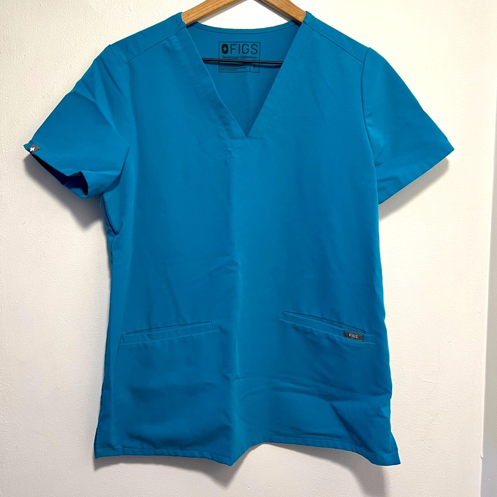 Figs scrub top one pocket women’s small